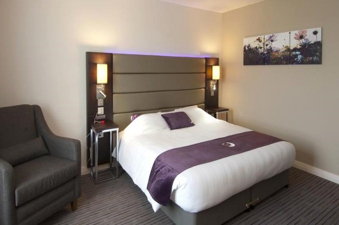 Premier Inn London Greenford Εξωτερικό φωτογραφία