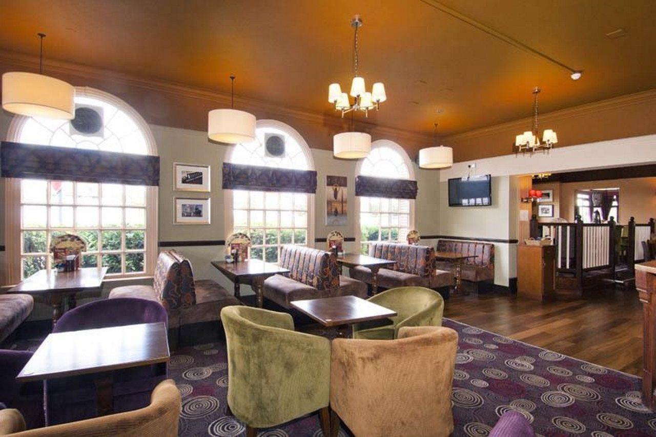 Premier Inn London Greenford Εξωτερικό φωτογραφία