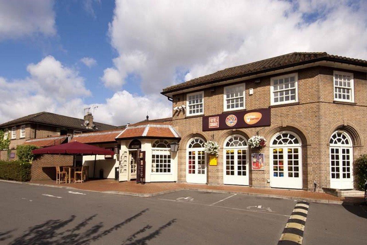 Premier Inn London Greenford Εξωτερικό φωτογραφία